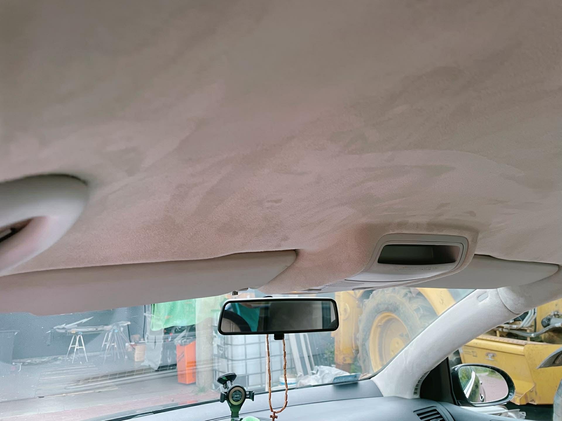 Podsufitka Vw golf 5 jasna alcantara