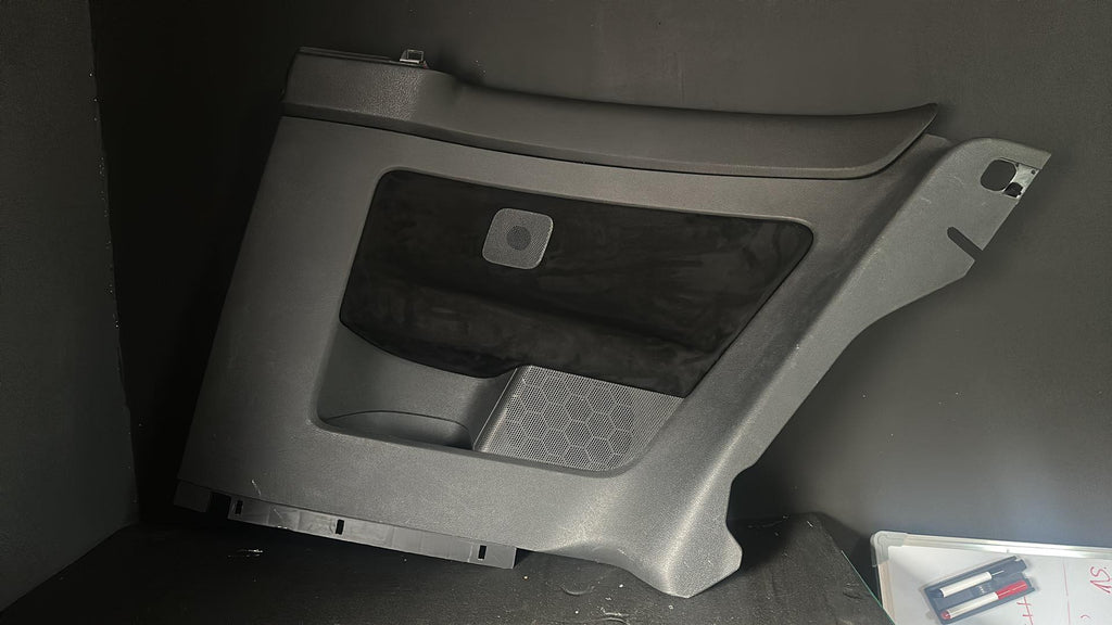 Komplet boczków drzwi Vw golf 5 (3 drzwi) alcantara