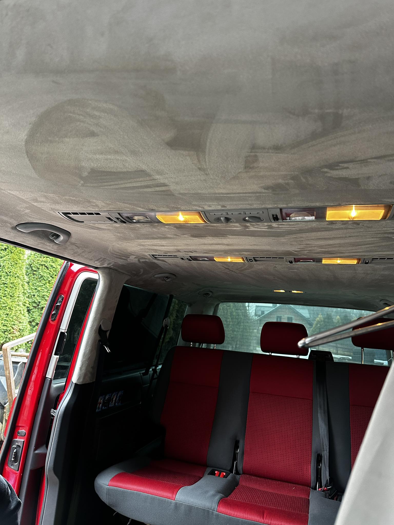 Kompletna podsufitka Vw multivan long jasna alcantara